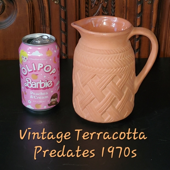 Vntg Clay 6 1/4" Pitcher Vase Woven Design Terracotta made in R.O.C. Taiwan - Picture 1 of 13
